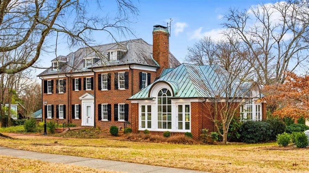 815 Woodland Drive