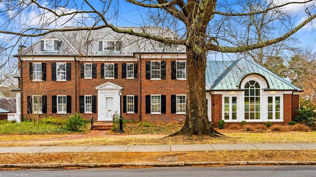 815 Woodland Drive