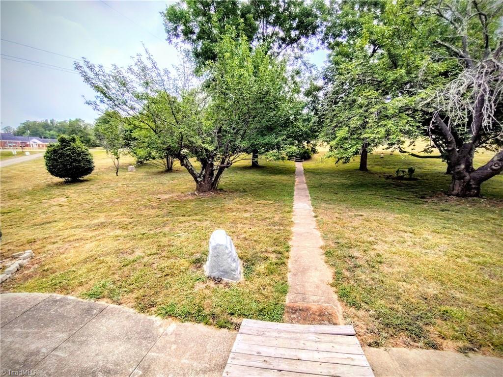 3643 Ellisboro Road