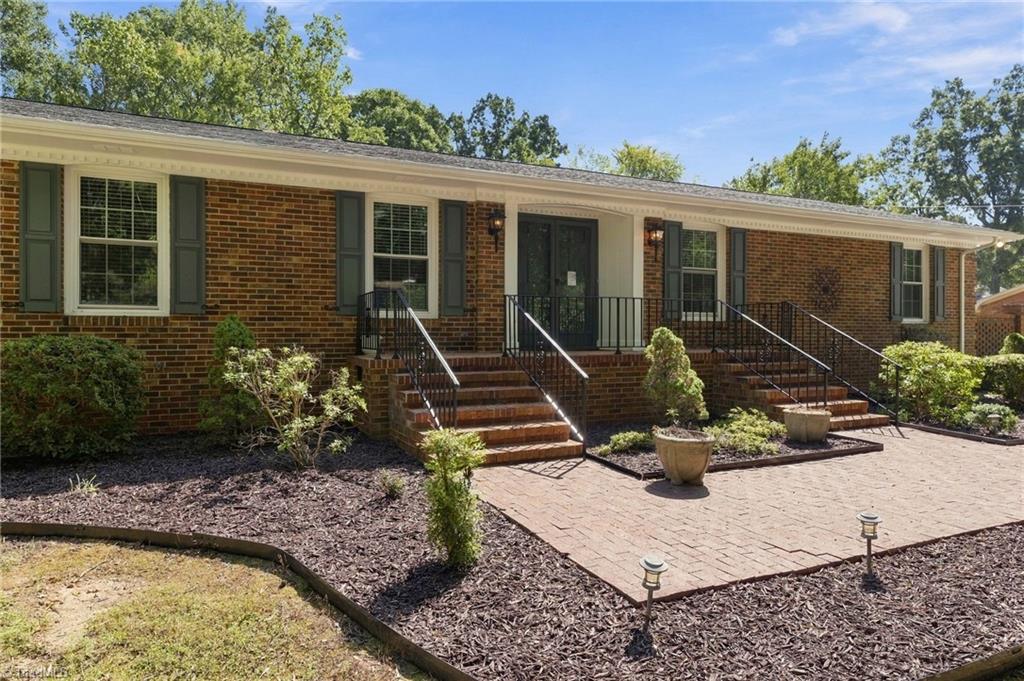 Photo of 1409 Rockwood Avenue, Burlington, NC 27215 (MLS # 1235702)