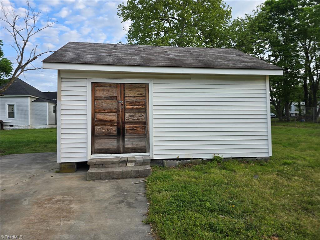 607 Sullivan Street, Thomasville, North Carolina image 17