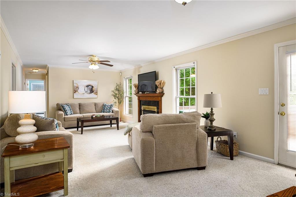 1117 Fairway Drive, Yadkinville, North Carolina image 5