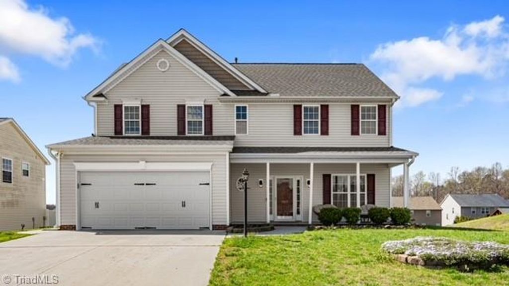 Photo of 1869 Planters Walk Drive, Thomasville, NC 27360 (MLS # 1212984)