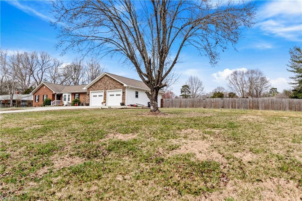 Photo of 140 Sloan Drive, Winston-Salem, NC 27103 (MLS # 1210873)