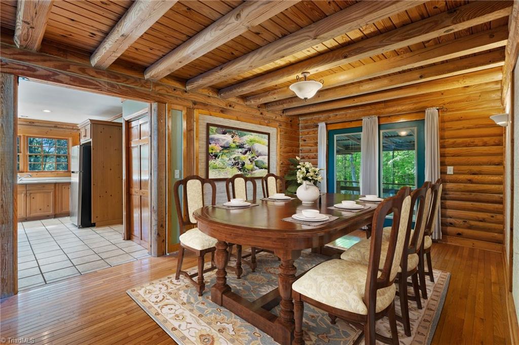 2404 Hunters Ridge Drive, Pleasant Garden, North Carolina image 18