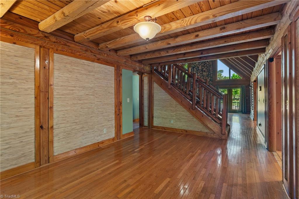2404 Hunters Ridge Drive, Pleasant Garden, North Carolina image 19