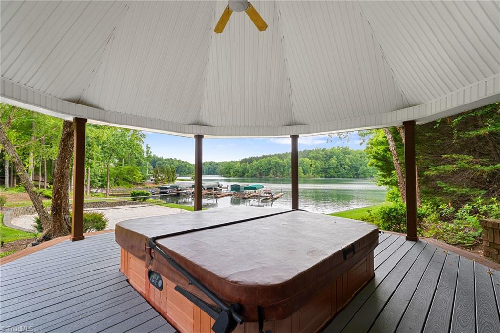 344 Lake Point Lane, Belews Creek, North Carolina image 45