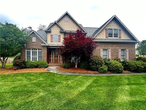 1295 Crescent Meadow Drive, Clemmons, NC 27012 - #: 1142994