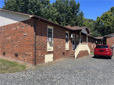 Multifamily For Rent - 1303A E Green Drive<br/> High Point, NC 27260