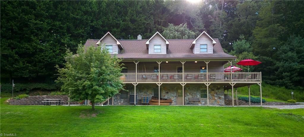 Photo of 2161 River Bend Road, Mouth of Wilson, VA 24363 (MLS # 1191240)