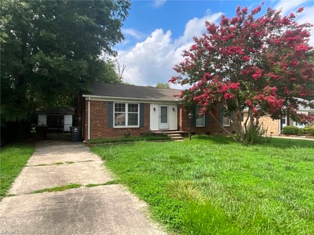 3118 Shallowford Drive, Greensboro, NC, 27406