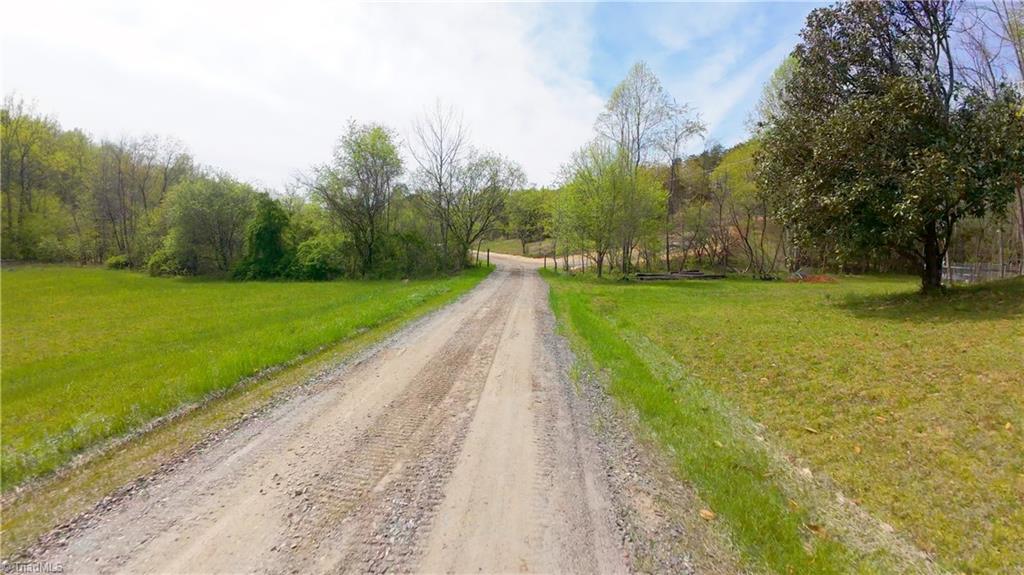 3 Thomas Farm Road, King, North Carolina image 38