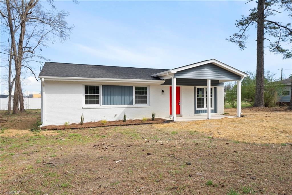 5001 Royal Acres Road