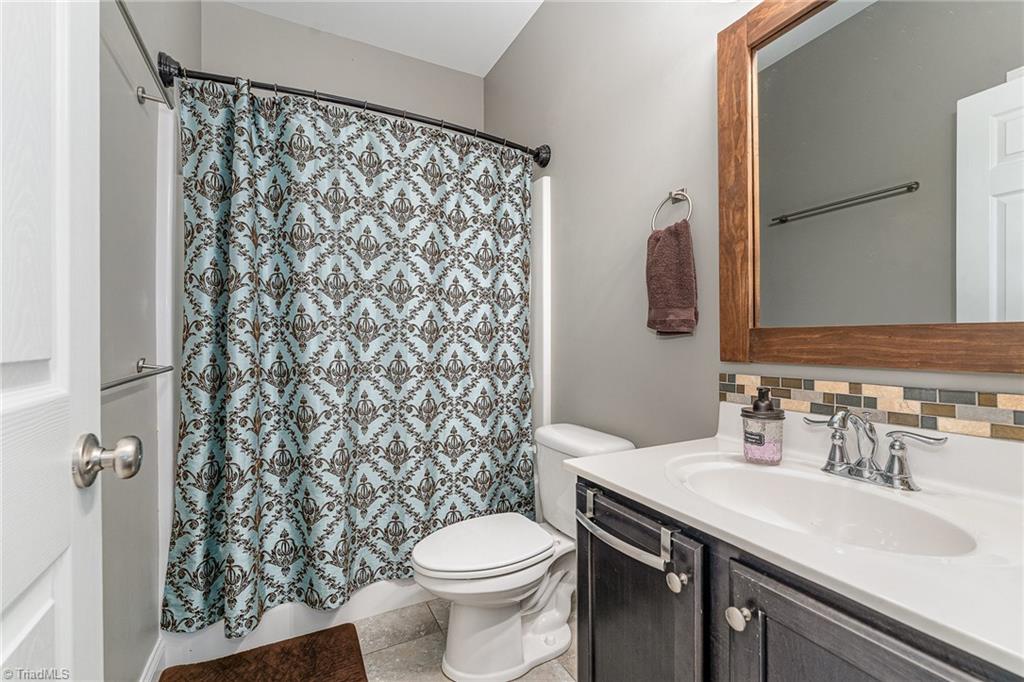 817 Jefferson Road, Greensboro, North Carolina image 26