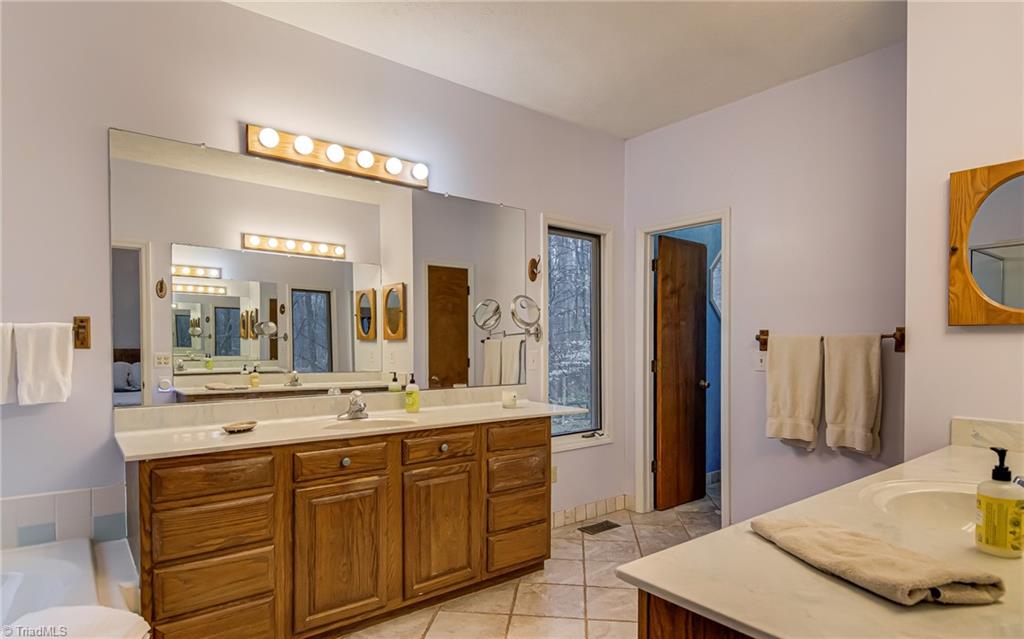 7028 Discovery Lane, Walkertown, North Carolina image 24