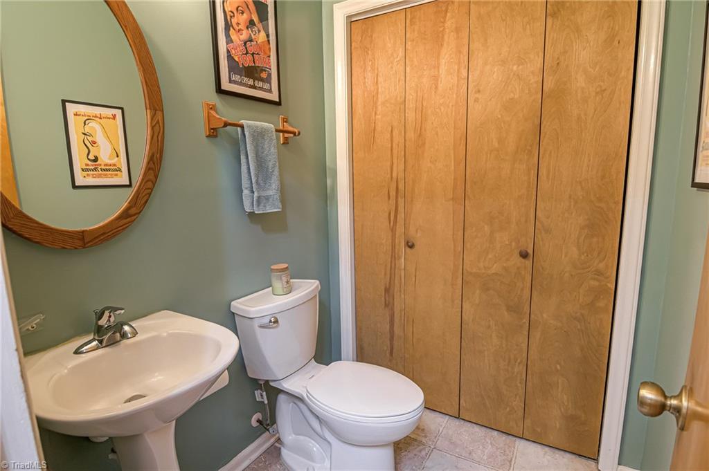 7028 Discovery Lane, Walkertown, North Carolina image 27