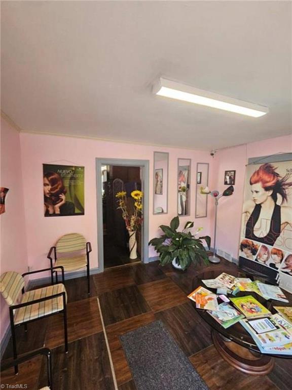 18 S Talbert Boulevard