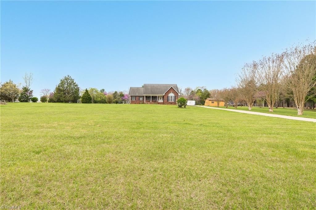 Photo of 115 Emma Lane, Statesville, NC 28625 (MLS # 1217126)