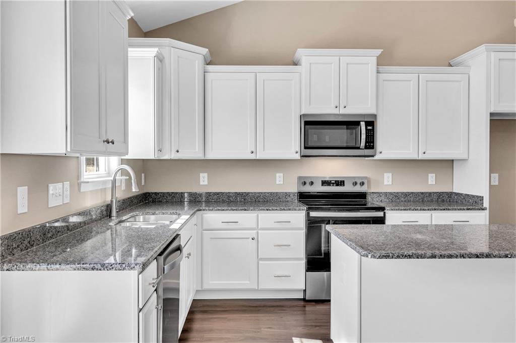 3076 Wesley Farm Lane, Sophia, North Carolina image 12