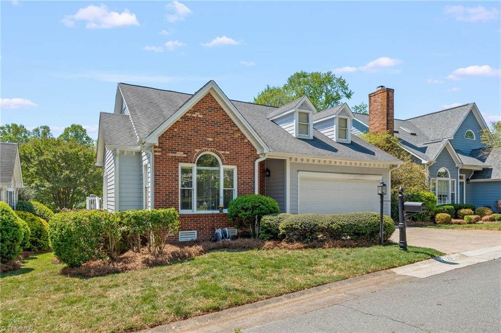Photo of 2229 King George Court, Winston-Salem, NC 27103 (MLS # 1214495)