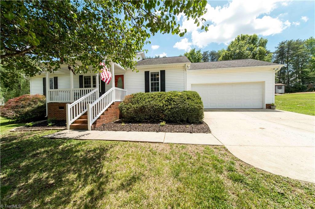 210 Saddlebred Loop