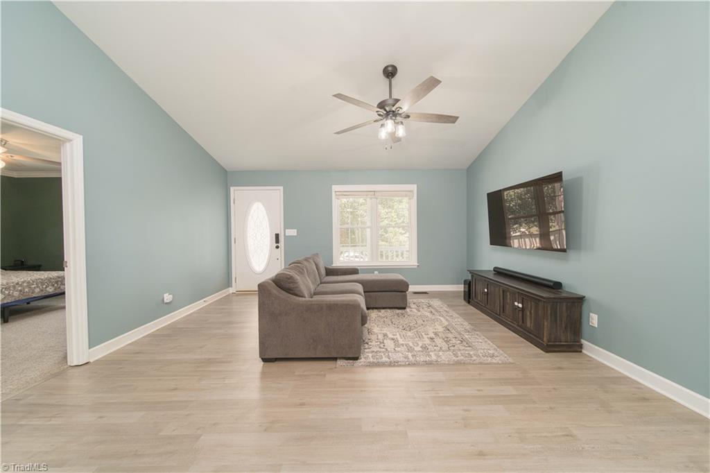 210 Saddlebred Loop