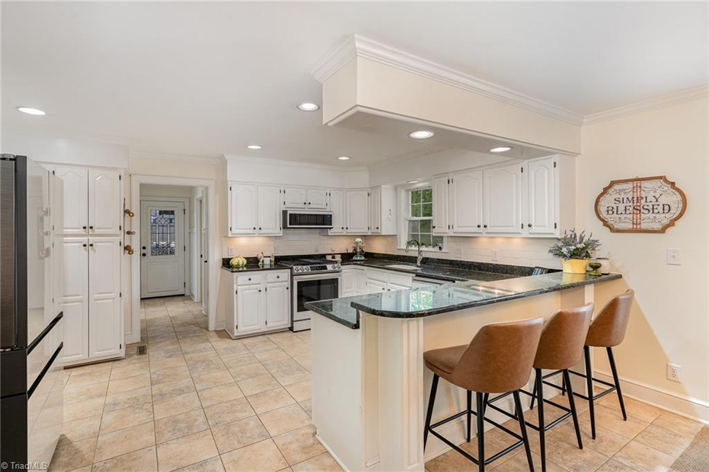 629 Chesham Drive, Kernersville, North Carolina image 16