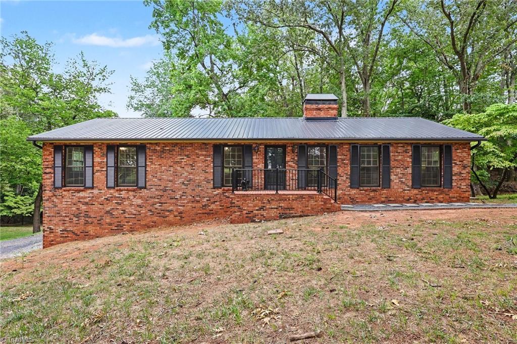 3318 Oak Ridge Road