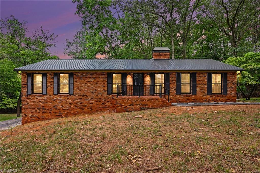 3318 Oak Ridge Road