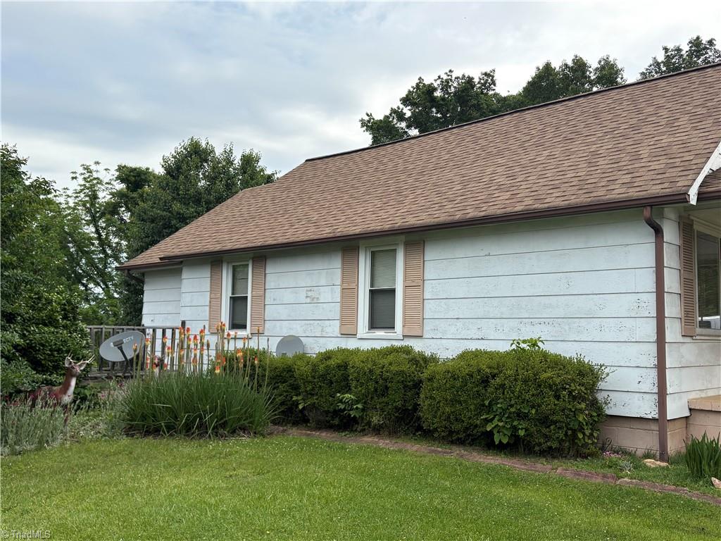 223 Flint Hill Road, North Wilkesboro, North Carolina image 7