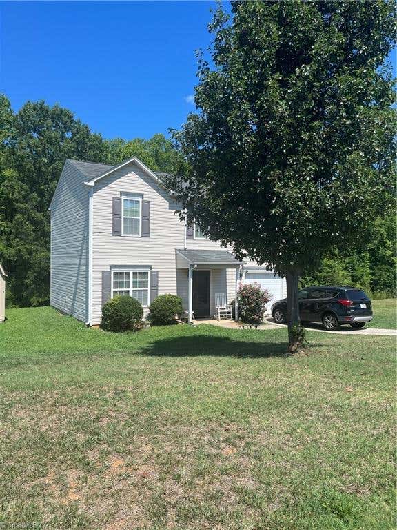 Photo of 626 Bentley Lane, Burlington, NC 27217 (MLS # 1227429)