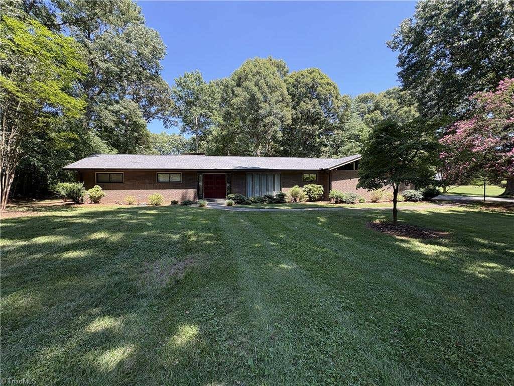 Photo of 107 Augusta Drive, Statesville, NC 28625 (MLS # 1227776)
