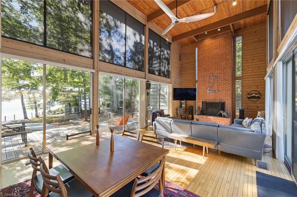 Photo of 1112 Riverwood Drive, Lexington, NC 27292 (MLS # 1196875)