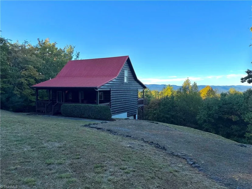 196 Pisgah Lane, photo 1 of 27