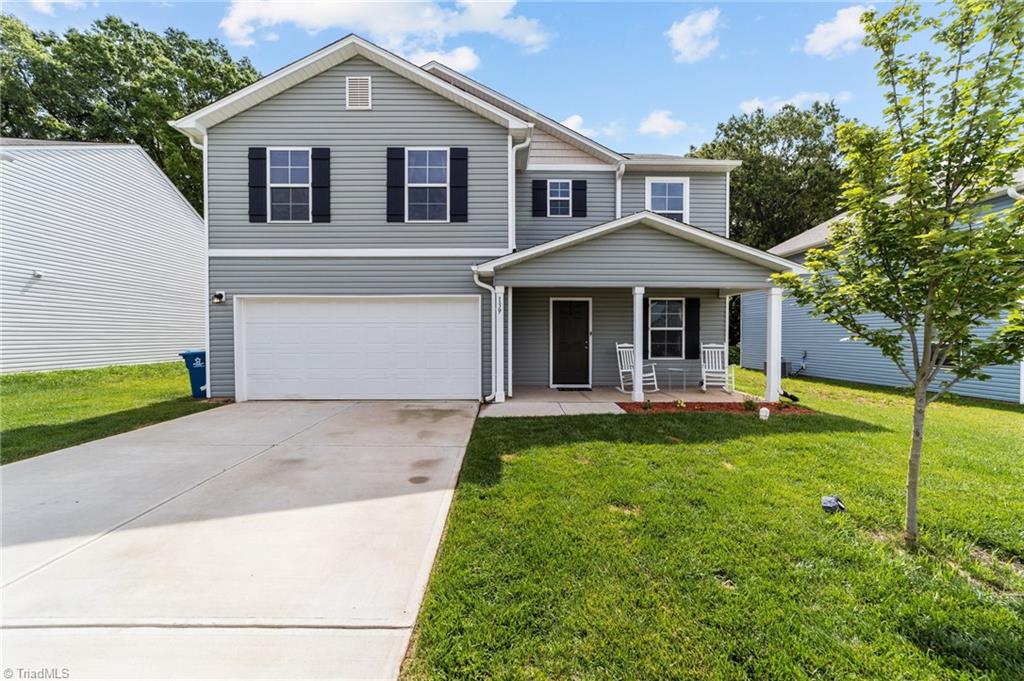 139 Charleston Meadow Loop, Mocksville, North Carolina image 1