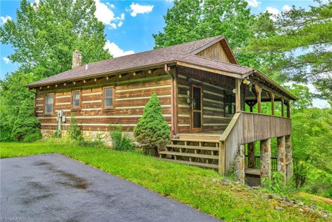 Homes For Sale - 1521 Nc Highway 194<br/> West Jefferson, NC 28694