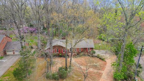 Single Family Residence in Clemmons NC 4121 Clinard Road.jpg
