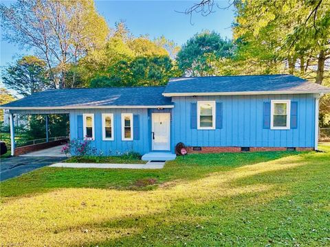 5304 Oswego Court Tobaccoville NC 27050
