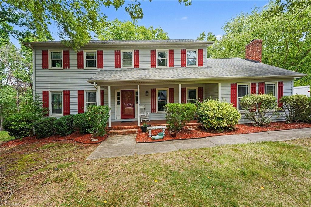Photo of 1801 Dantzler Drive, High Point, NC 27265 (MLS # 1224929)