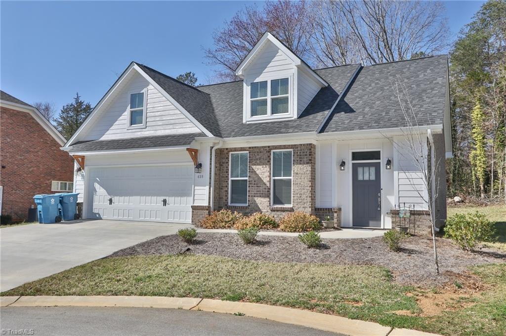 439 Fernwood Drive, Yadkinville, North Carolina image 4