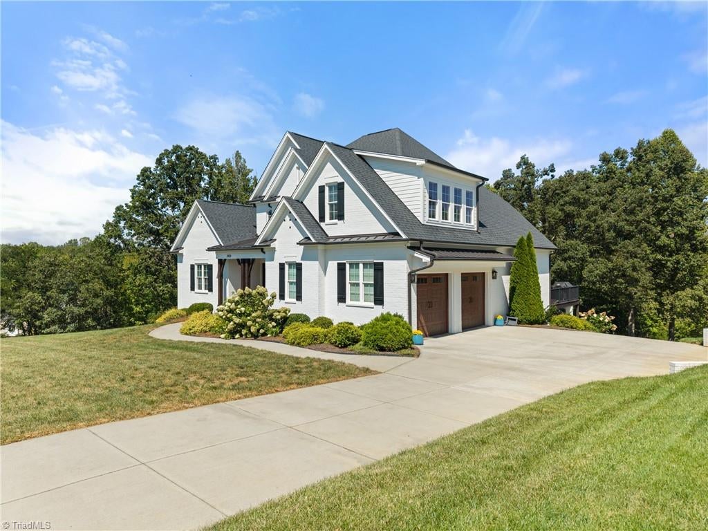 Photo of 2435 Wellsburg Court, Clemmons, NC 27012 (MLS # 1236368)