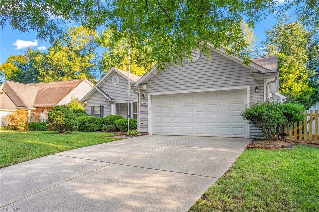 Photo of 1204 Satinwood Drive, Greensboro, NC 27410 (MLS # 1237518)