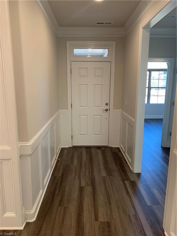 1548 Barnstable Court