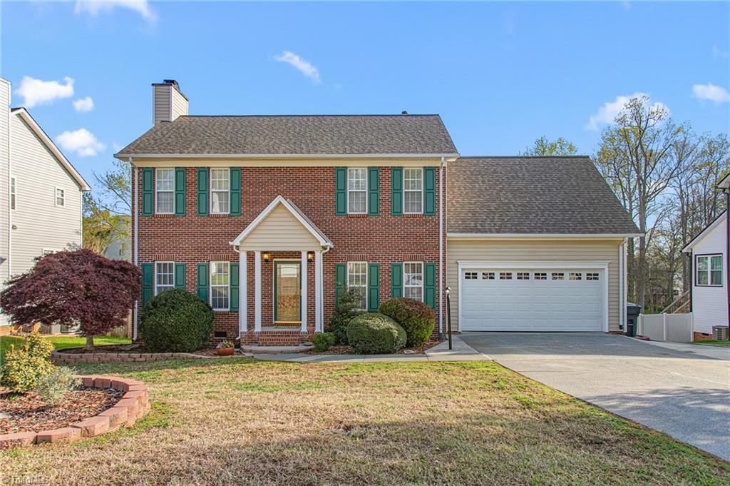 Photo of 1317 Salem Crossing Road, Kernersville, NC 27284 (MLS # 1213653)