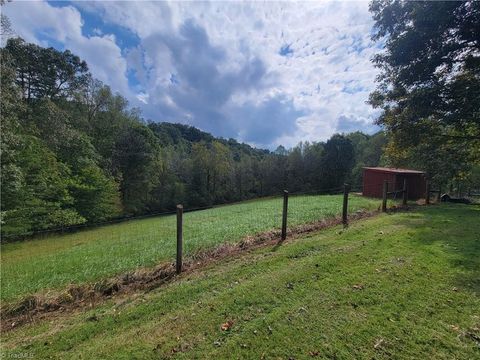 A home in Mount Airy