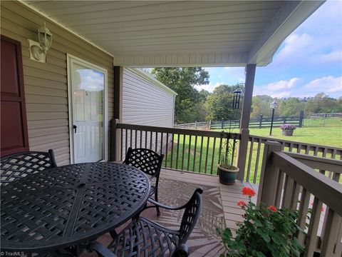 A home in Mount Airy