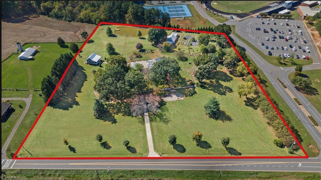 Photo of 3453 Plateau Road, Newton, NC 28658 (MLS # 1239358)