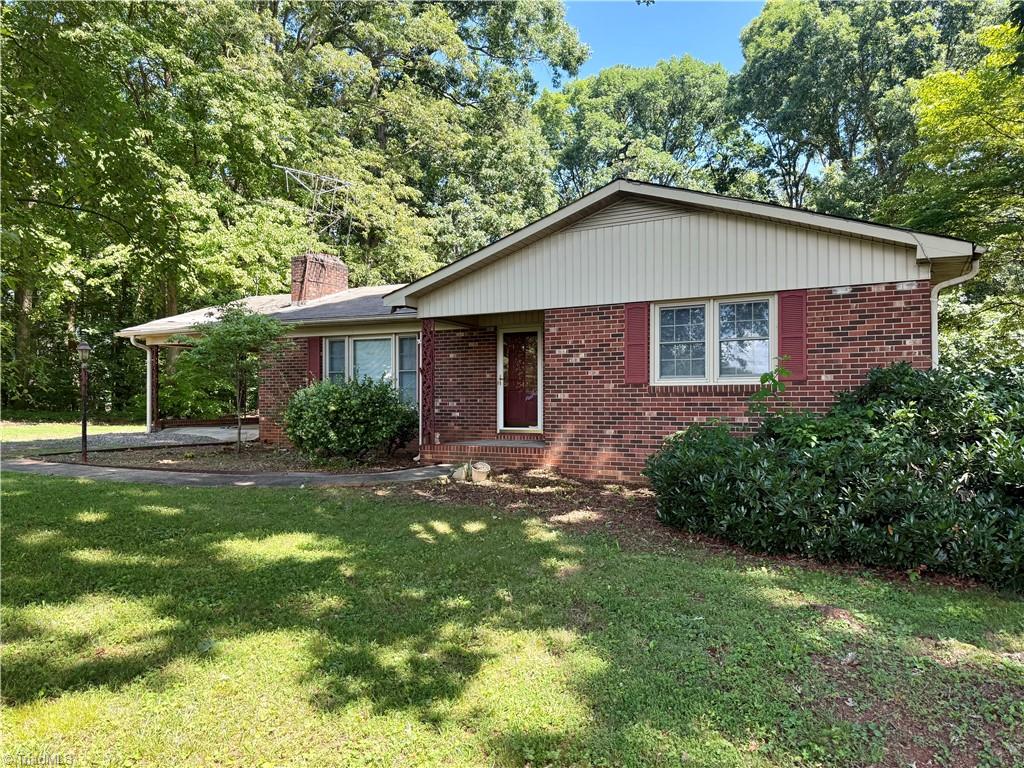 542 Wr Gillespie Road, Dobson, NC, 27017