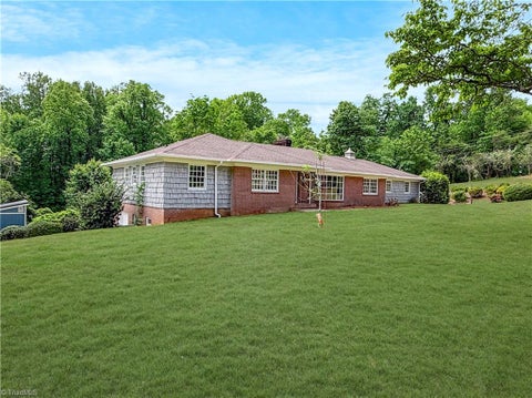 Homes For Sale - 1101 Woodland Boulevard<br/> Wilkes County, Wilkesboro, NC 28697