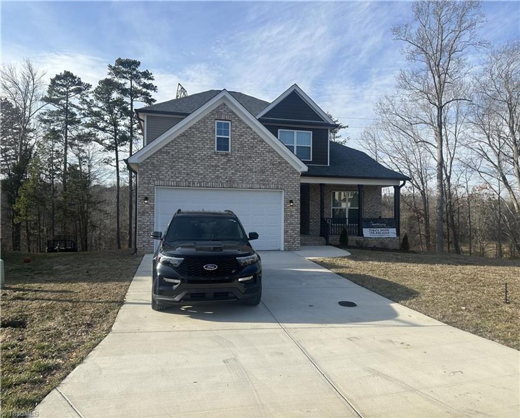 Photo of 5260 Vineleaf Court #1, Clemmons, NC 27012 (MLS # 1209237)